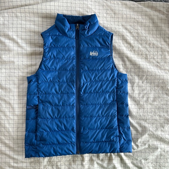REI Kids Blue Quilted Puffer Vest 10/12 - Picture 2 of 7